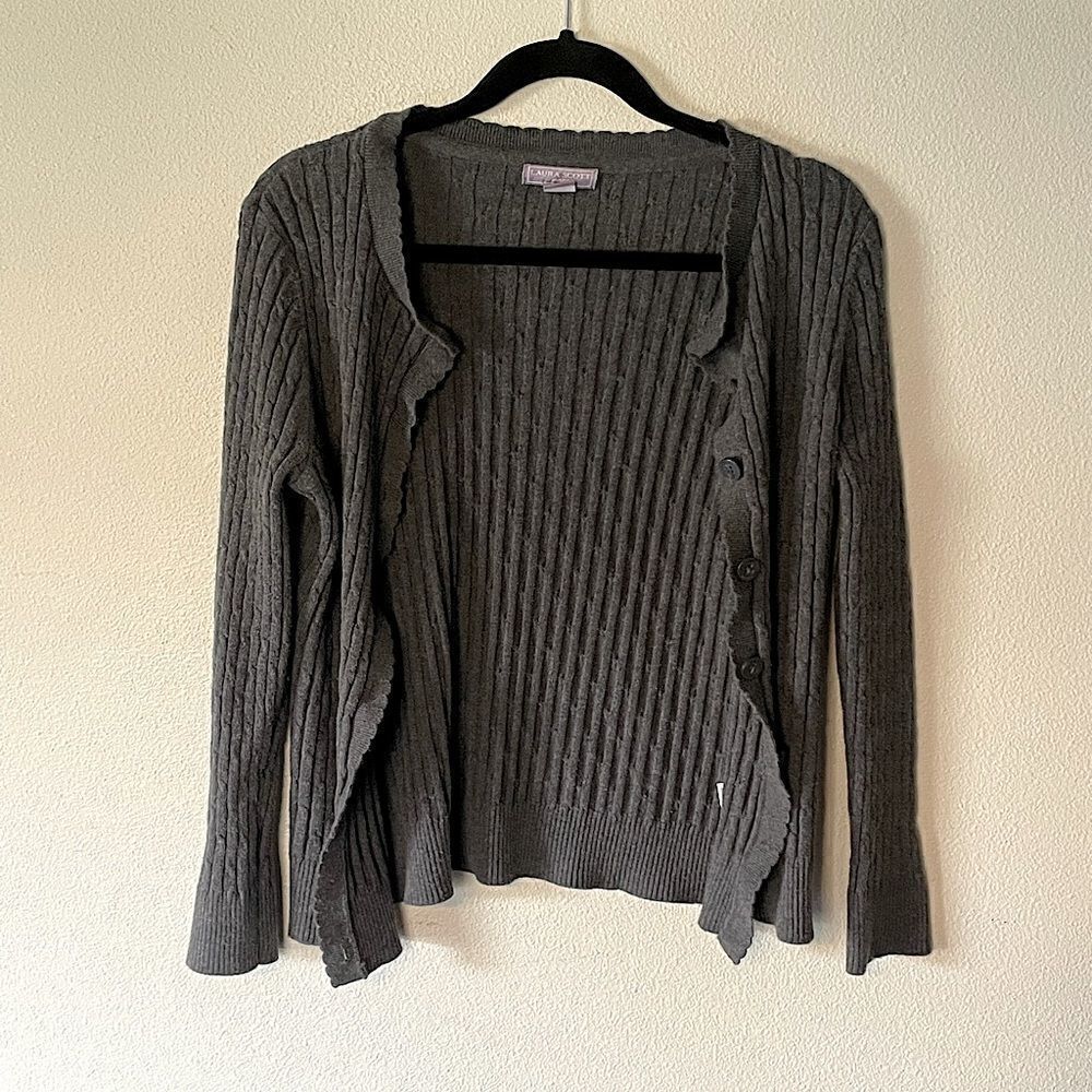 Laura Scott gray button down sweater. Size large petite.